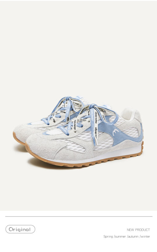Retro Sneakers for Travel & Casual Wear