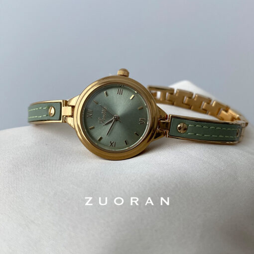 Women's Elegant Small-Dial Quartz Watch (Waterproof & Minimalist)